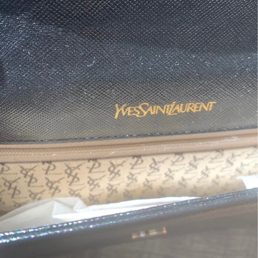 YSL VINTAGE CLUTCH - Picture 2 of 7